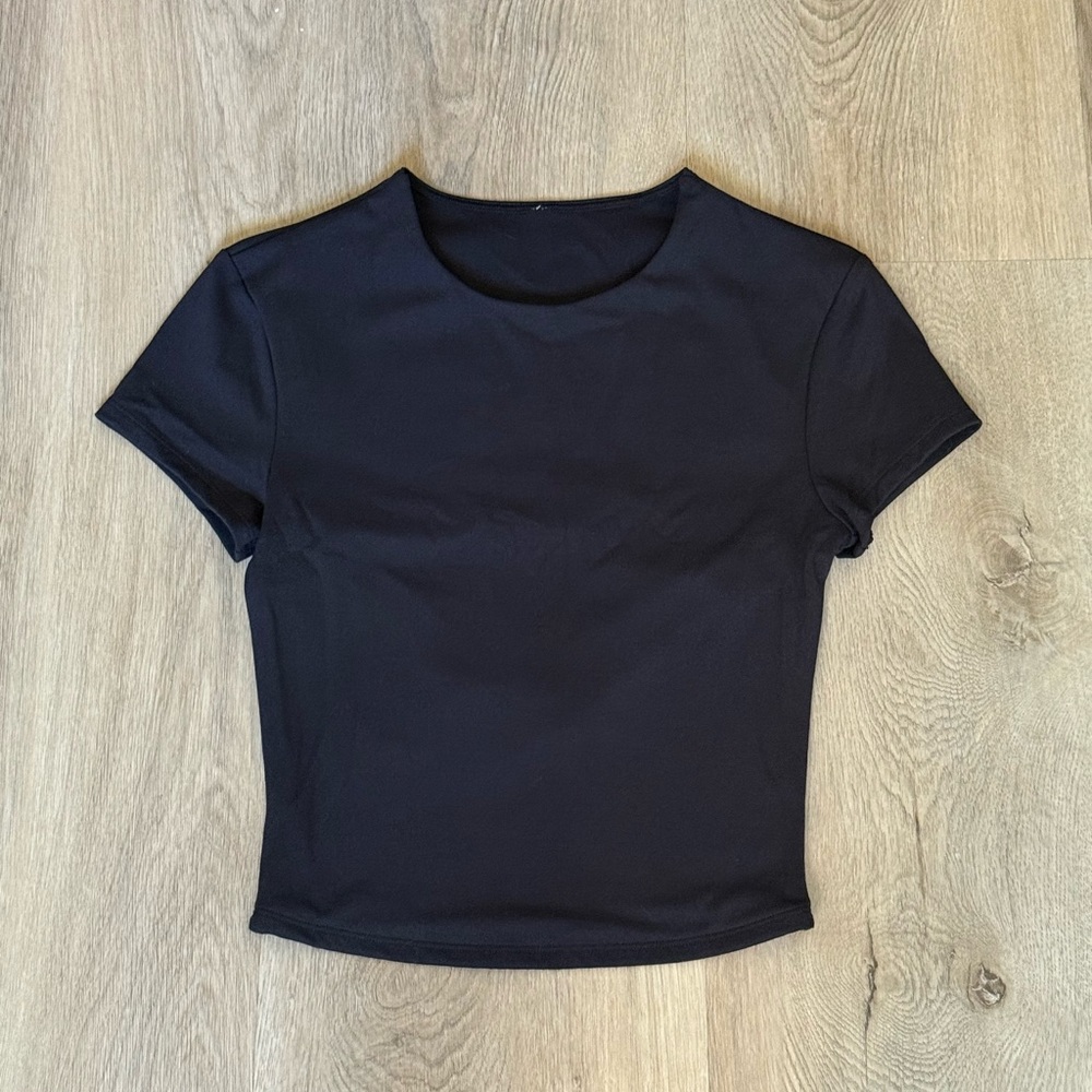 alo - softsculpt precision short sleeve - black
